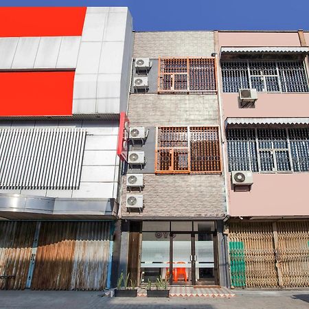 Oyo 2720 ストモ イン メダン エクステリア 写真